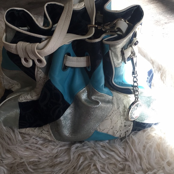 bebe Handbags - Vintage Bebe hobo bag.